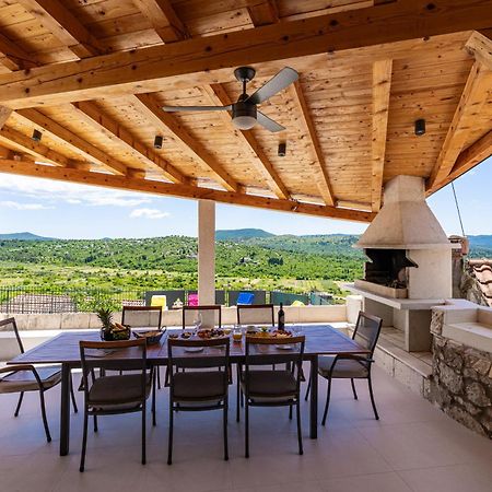 סלאנו Private Pool Villa - Meditteranean Peace מראה חיצוני תמונה