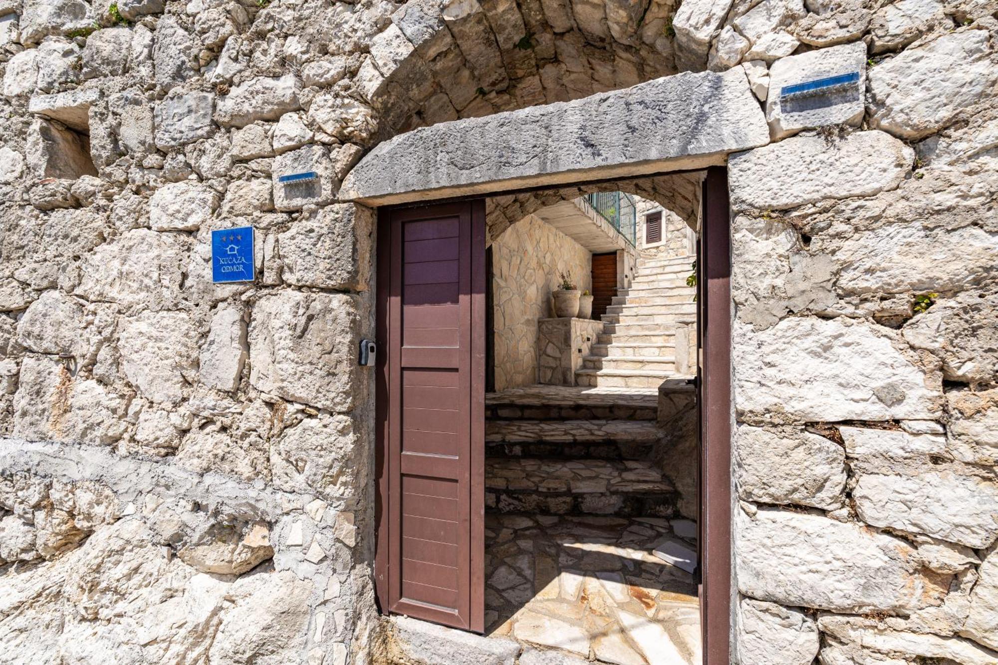 סלאנו Private Pool Villa - Meditteranean Peace מראה חיצוני תמונה