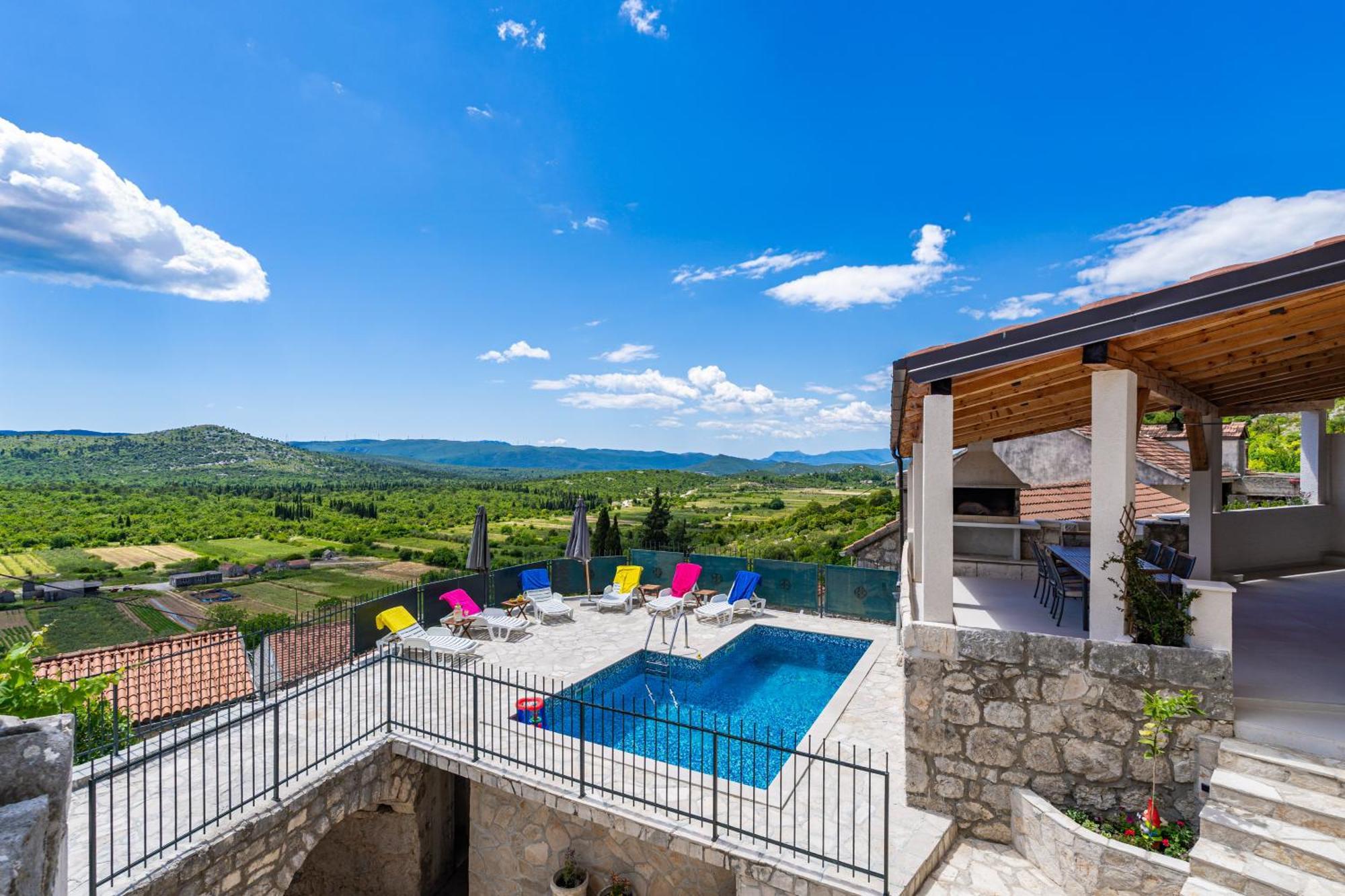 סלאנו Private Pool Villa - Meditteranean Peace מראה חיצוני תמונה
